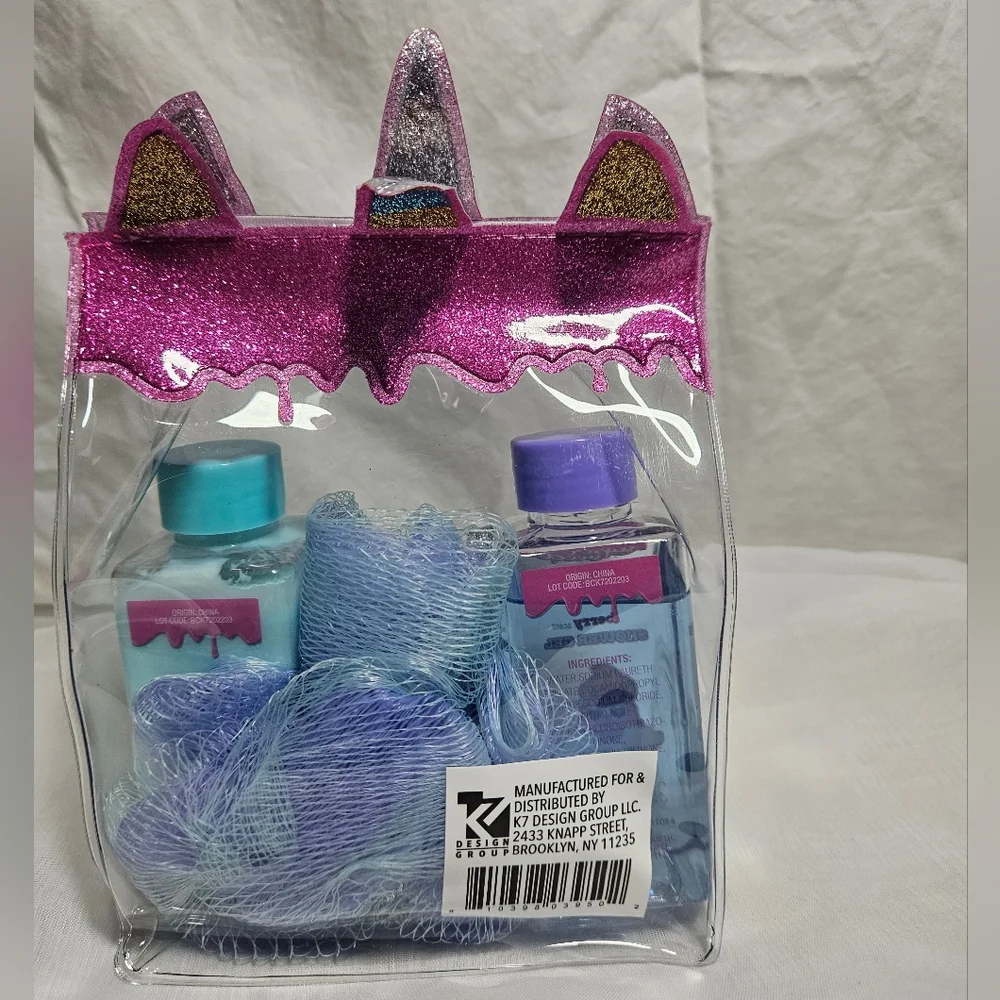Unicorn Kids Toiletry Travel Set NEW